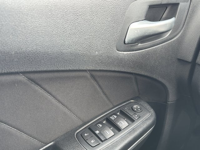 2015 Dodge Charger SXT