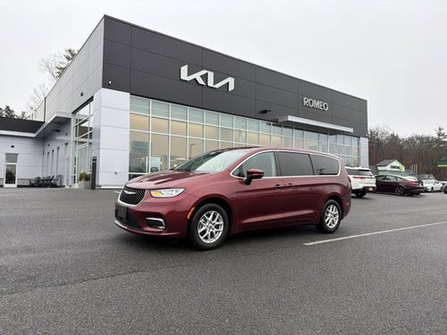 2023 Chrysler Pacifica Touring L