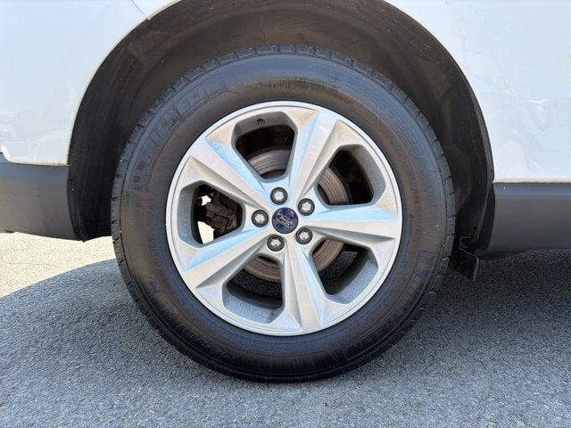 2019 Ford Edge SE