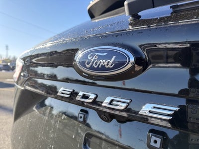 2023 Ford Edge SE