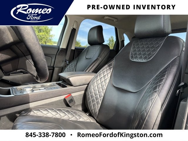 2023 Ford Edge Titanium