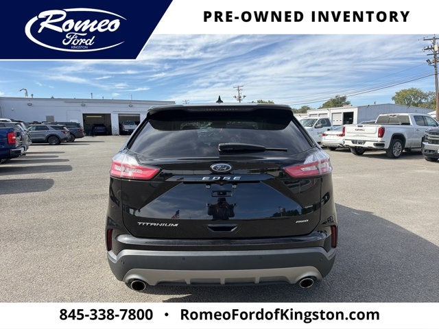 2023 Ford Edge Titanium