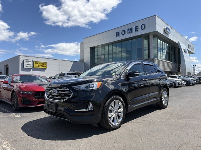 2021 Ford Edge Titanium AWD's photo