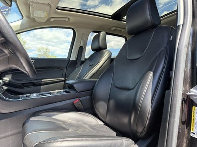 2021 Ford Edge Titanium