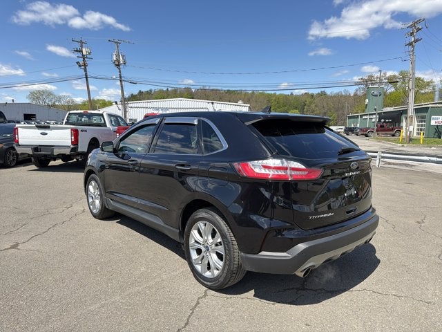 2021 Ford Edge Titanium