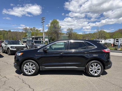 2021 Ford Edge Titanium