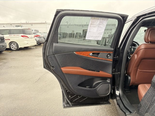 2020 Lincoln Nautilus Reserve
