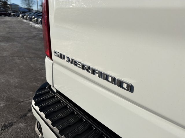 2022 Chevrolet Silverado 1500 LTD Custom