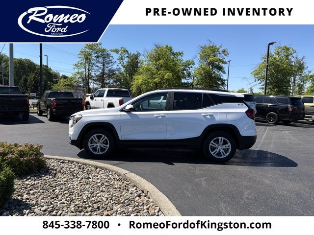 2023 GMC Terrain SLE