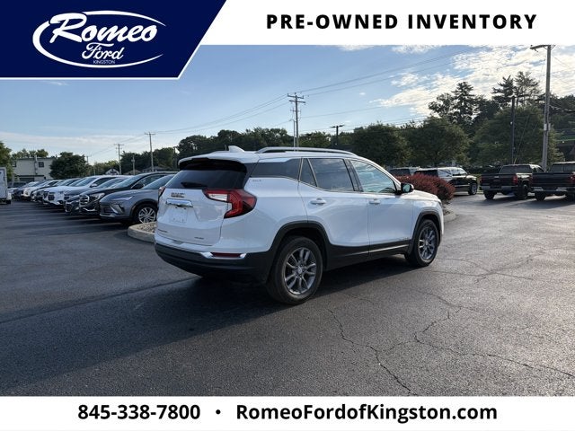 2023 GMC Terrain SLT
