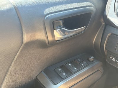 2022 Toyota Tacoma TRD Sport V6