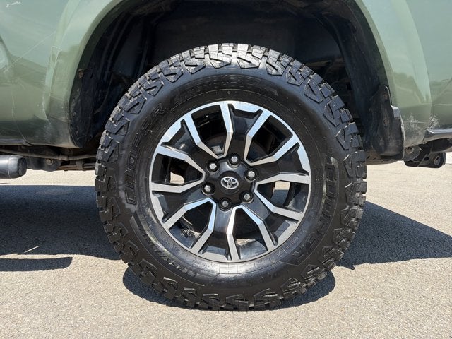 2022 Toyota Tacoma TRD Sport V6