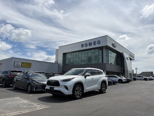 2022 Toyota Highlander XLE