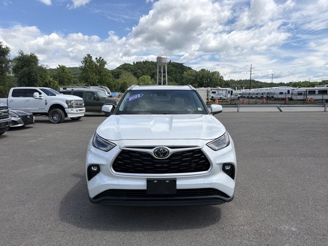 2022 Toyota Highlander XLE