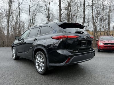 2023 Toyota Highlander Limited