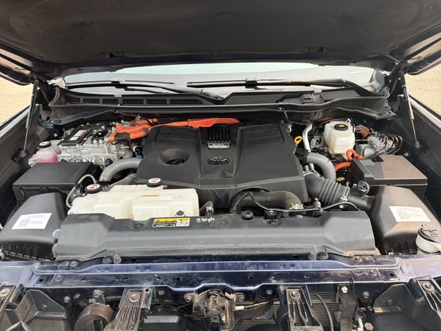 2024 Toyota Tundra Hybrid Platinum