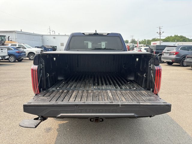 2024 Toyota Tundra Hybrid Platinum