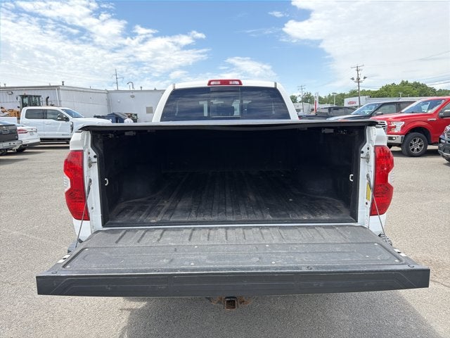 2018 Toyota Tundra SR5