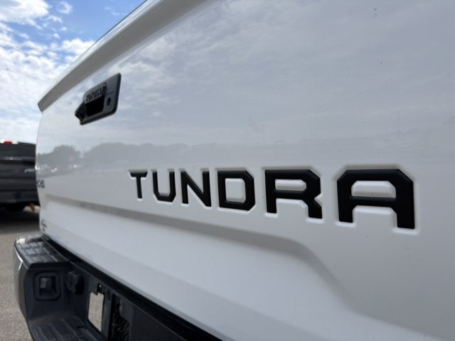 2018 Toyota Tundra SR5