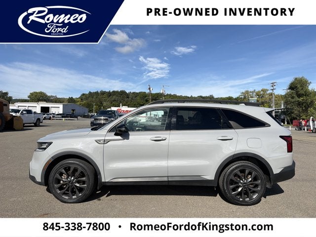 2022 Kia Sorento X-Line EX