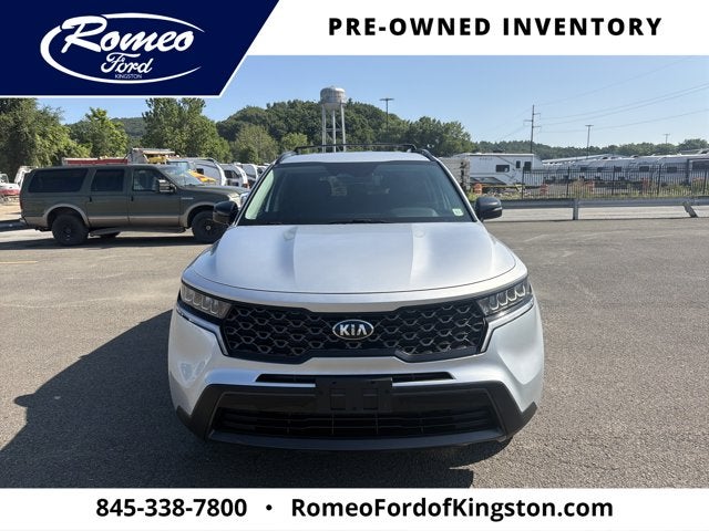 Used 2021 Kia Sorento S with VIN 5XYRLDLC0MG016467 for sale in Eddyville, NY