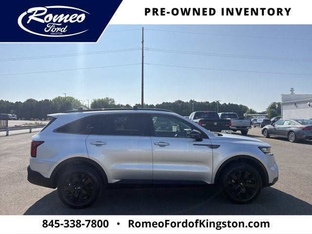2021 Kia Sorento S