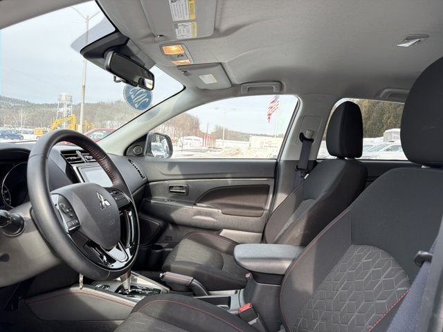 2025 Mitsubishi Outlander Sport 2.0 ES