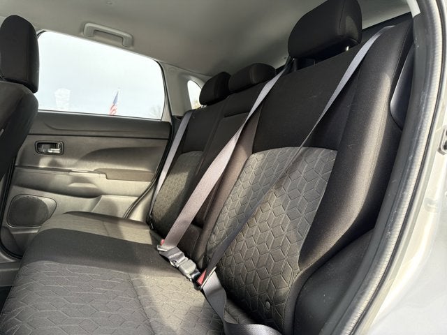 2025 Mitsubishi Outlander Sport 2.0 ES