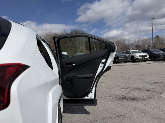 2023 Lexus UX 250h F SPORT Design