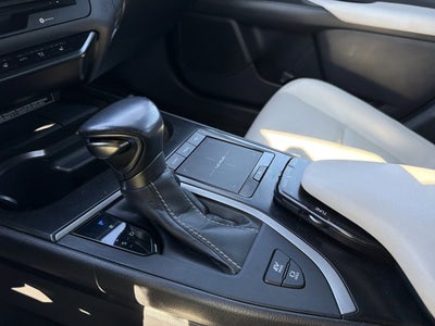 2020 Lexus UX 250h Base