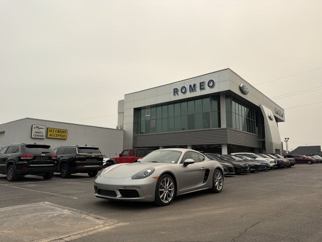 2018 Porsche 718 Cayman Base