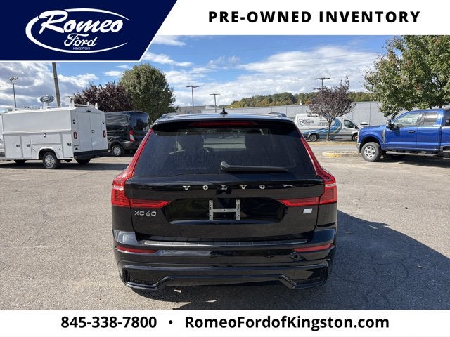 2024 Volvo XC60 Recharge Plug-In Hybrid T8 Plus Dark Theme